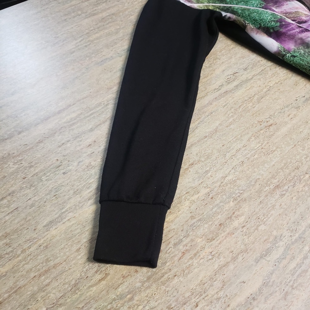 Beautiful Jacket - image 7